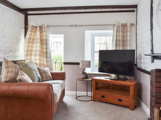 Living room/dining room | Oak Cottage, Burniston, near Scarborough