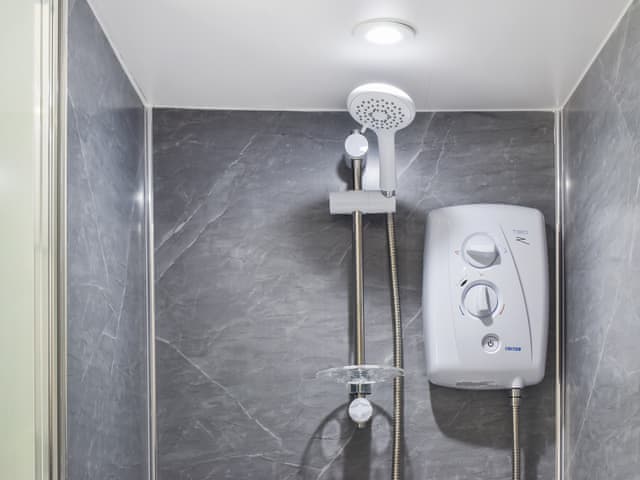 Bathroom | Oak Cottage, Burniston, near Scarborough