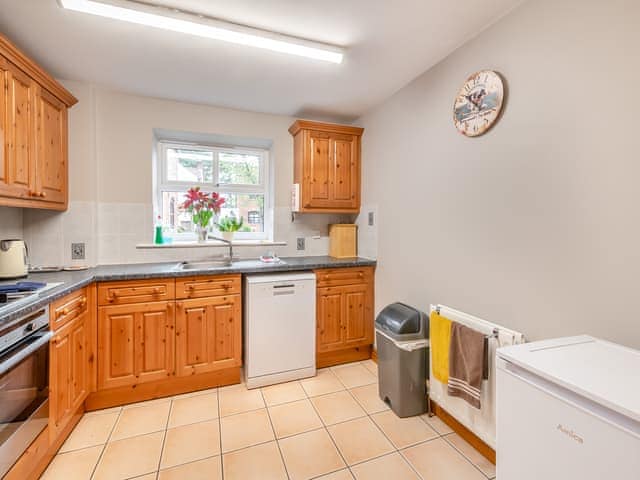 Kitchen | Big Barn - Hopgrove Farm Cottages, York