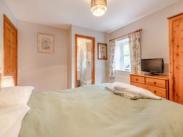 Double bedroom | Big Barn - Hopgrove Farm Cottages, York