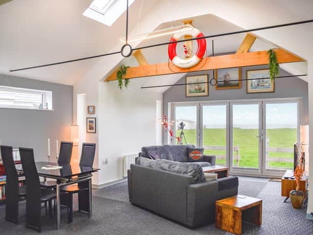 Open plan living space | Ship Ahoy, Walcott-on-Sea
