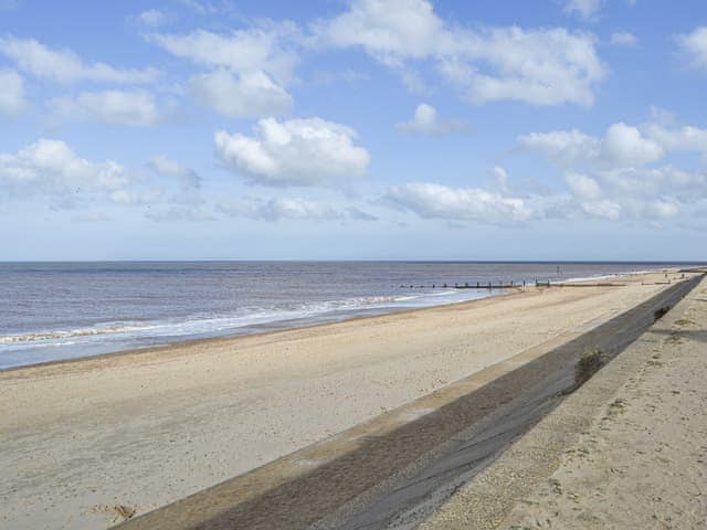Sandy beach | Ship Ahoy, Walcott-on-Sea