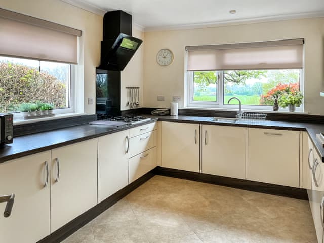 Kitchen | Autumn Leaves, Keswick