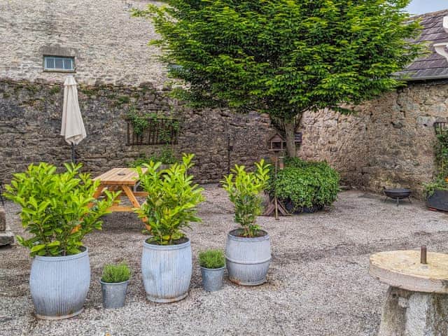 Outdoor | Corner Cottage - Brackenthwaite Holidays, Arnside and Silverdale