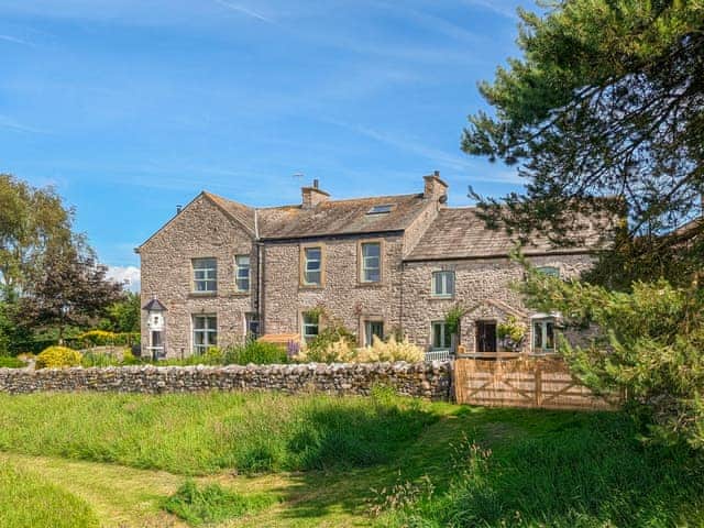 Exterior | Corner Cottage - Brackenthwaite Holidays, Arnside and Silverdale