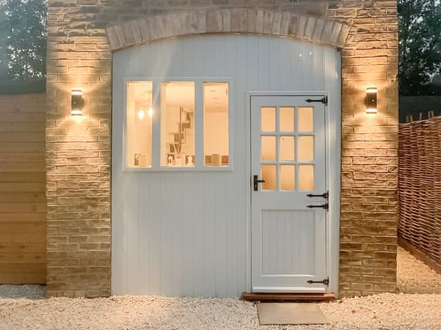 Exterior | Dovecote, Guyhirn