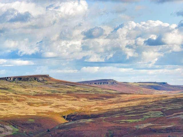 Stanage Edge | Pine Door, Eyam, near Bakewell