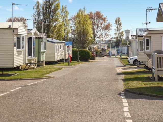 Surrounding area | Kee Holiday Home, Scratby