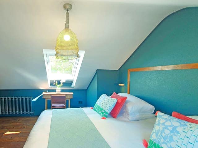 Master bedroom | Benchwood House, Hastings