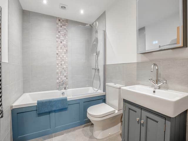 Bathroom | Spire View, Ruswarp