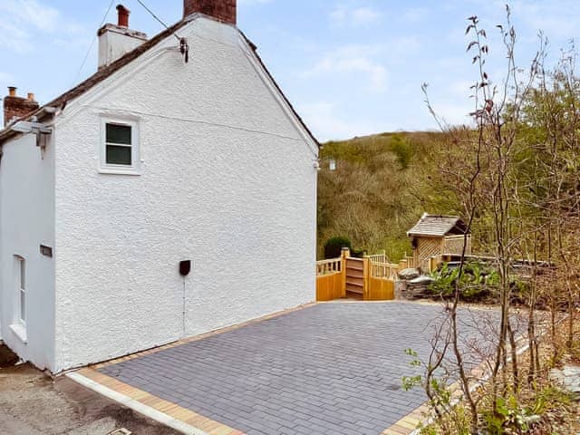 Exterior | Ivy Cottage, Boscastle