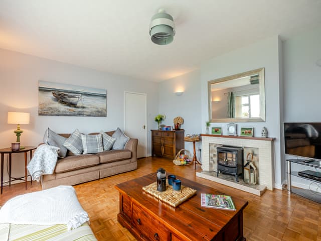 Living room | Osmore Orchard, Membury