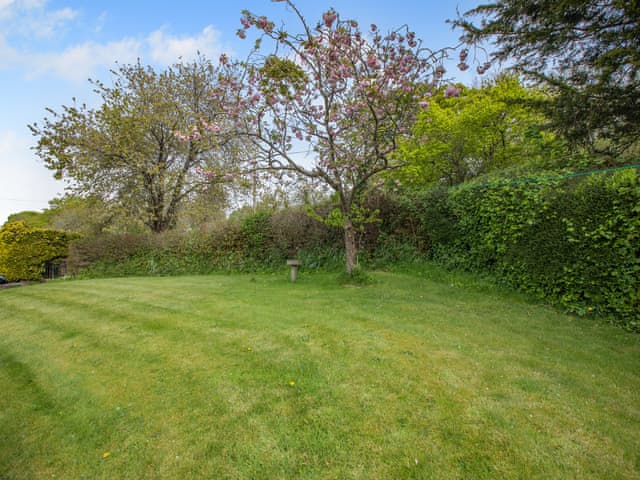 Exterior | Osmore Orchard, Membury