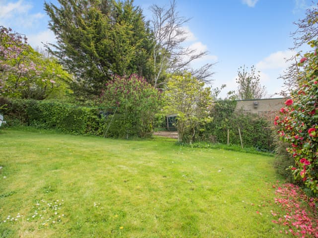 Exterior | Osmore Orchard, Membury