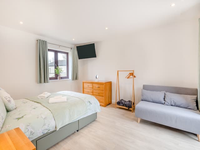 Double bedroom | Bumble Bee Farm, Mattishall, near Dereham