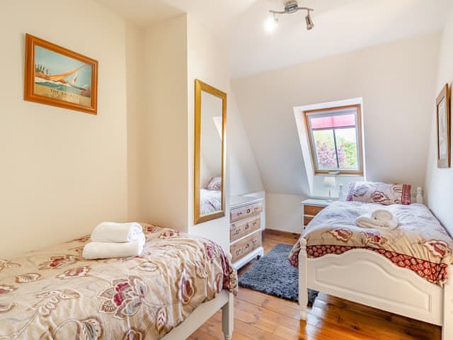 Twin bedroom | Ash - Chestnut Tree Barns, Ilketshall St Margaret