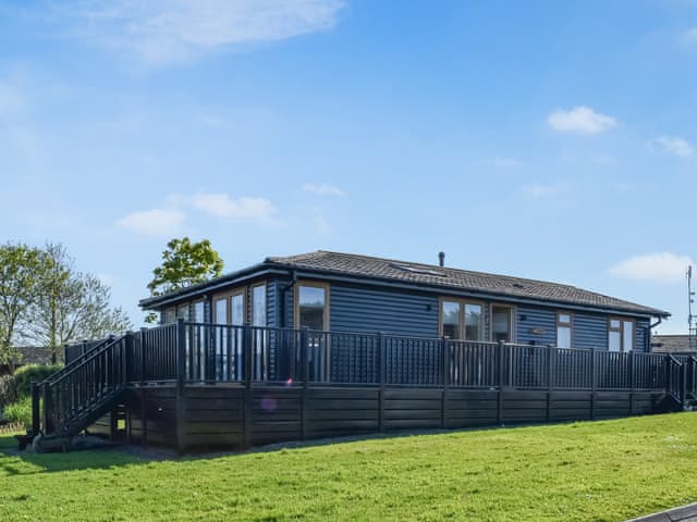 Exterior | Sunshine Lodge, Polperro