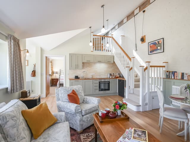 Open plan living space | The Vinery - Cottage Escapes, Shrewsbury