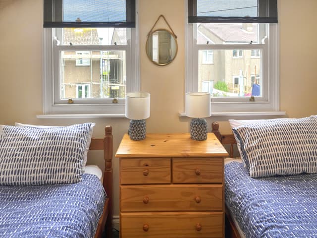 Twin bedroom | Grace Cottage, St Just