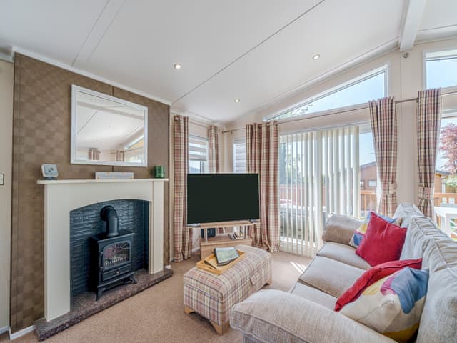 Open plan living space | Red Robin - Longmead Country Escapes, Cheddar