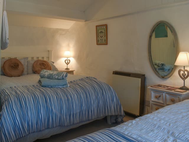 Double bedroom | Horseshoe Cottage, Starbotton