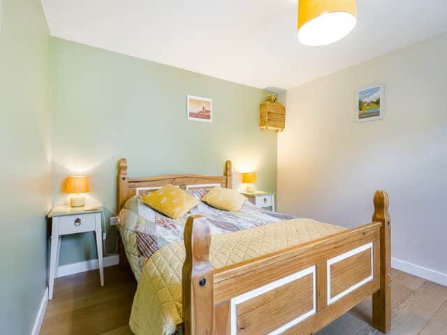 Double bedroom | Beekeeper’s Cabin, Booton, Reepham