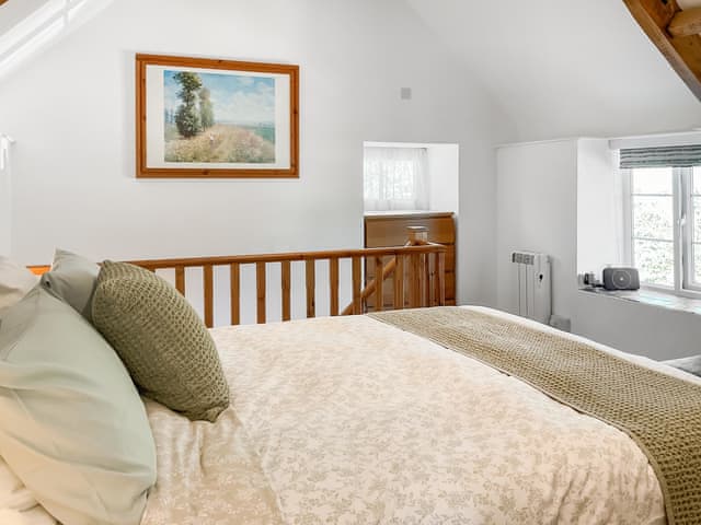 Double bedroom | Tanlake Barn, Chard