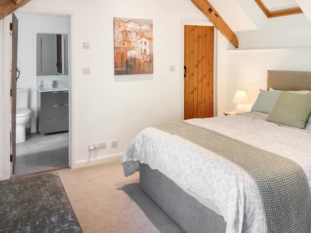 Double bedroom | Tanlake Barn, Chard
