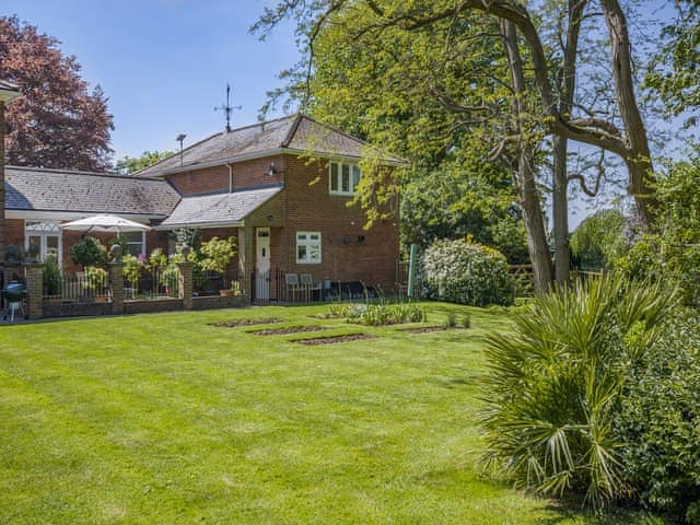 Exterior | The Nest, Wykenham, near Spalding