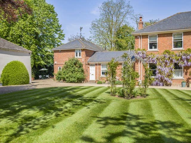 Exterior | The Nest, Wykenham, near Spalding