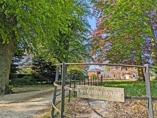 Surrounding area | The Nest, Wykenham, near Spalding