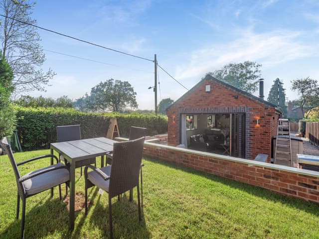 Exterior | Lower Peastocking, Meriden, near Coventry