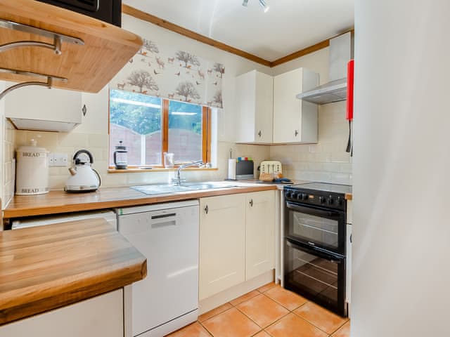 Kitchen | Chestnut Tree Barn, Ilketshall St Margaret near Bungay