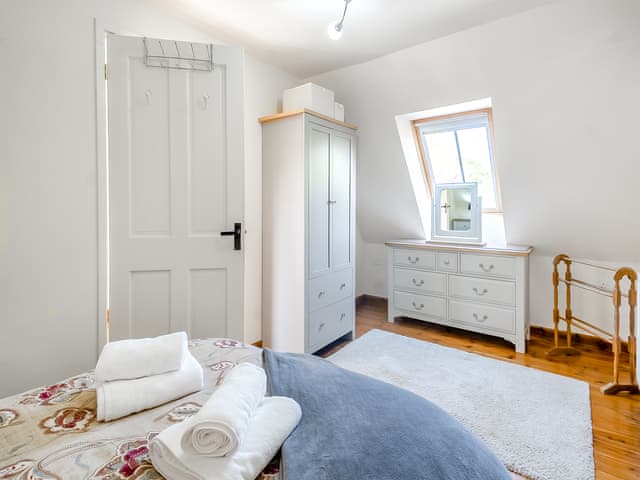 Double bedroom | Chestnut Tree Barn, Ilketshall St Margaret near Bungay