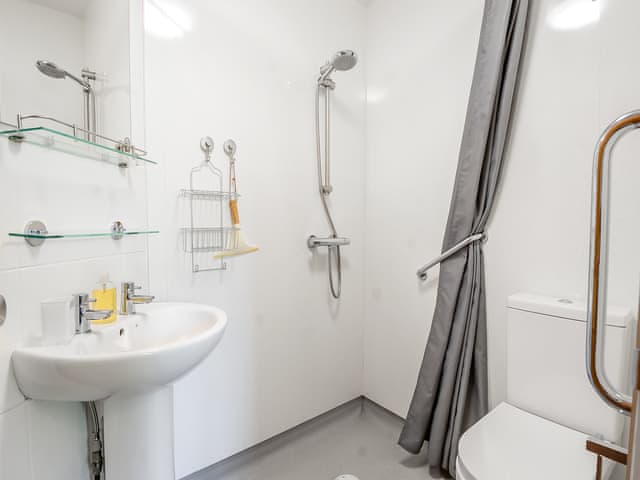 Bathroom | Chestnut Tree Barn, Ilketshall St Margaret near Bungay
