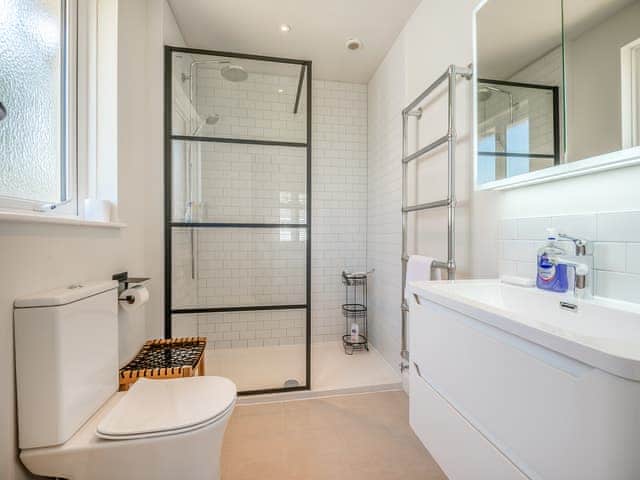 Bathroom | Cassel Sands, Bournemouth