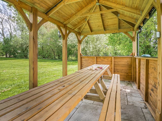 Outdoor | Treetops - Chestnut Tree Barns, Ilketshall St Margaret near Bungay