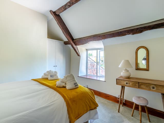 Double bedroom | Pete&rsquo;s Place, Taunton