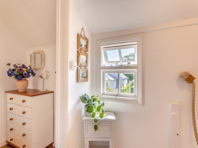Bathroom | Island Cottage, Mersea Island