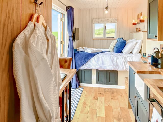 Interior | Walkeridge Farm, Reading