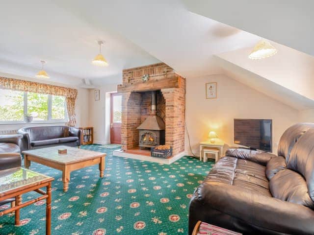 Living room | The Hill Coachouse, Barrow-on-Trent