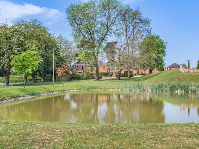 Surrounding area | The Hill Coachouse, Barrow-on-Trent