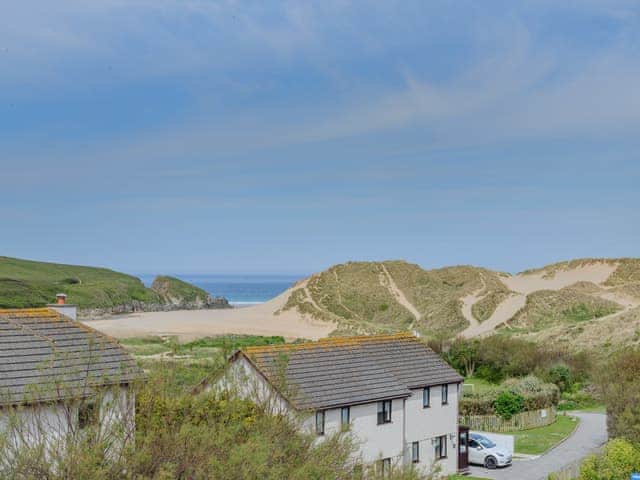 View | Blue Horizons - Bonnie View Beach Apartments, Holywell Bay