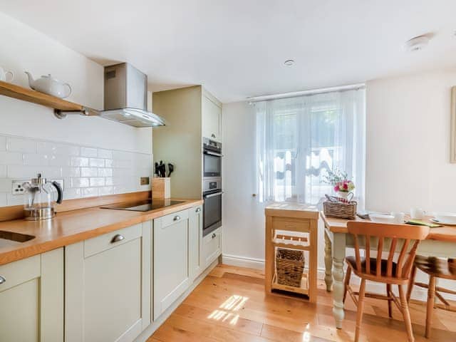 Open plan living space | Candlewick Cottage, Lower Heyford, near Oxford