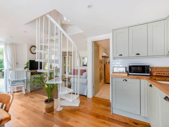 Open plan living space | Candlewick Cottage, Lower Heyford, near Oxford