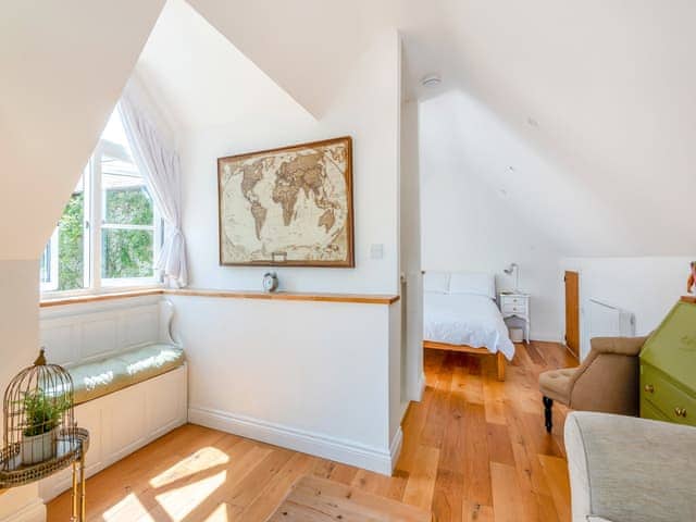 Double bedroom | Candlewick Cottage, Lower Heyford, near Oxford