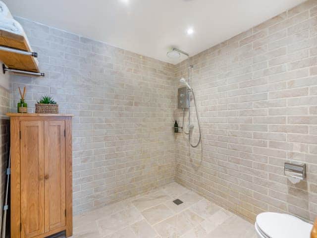 Bathroom | Candlewick Cottage, Lower Heyford, near Oxford