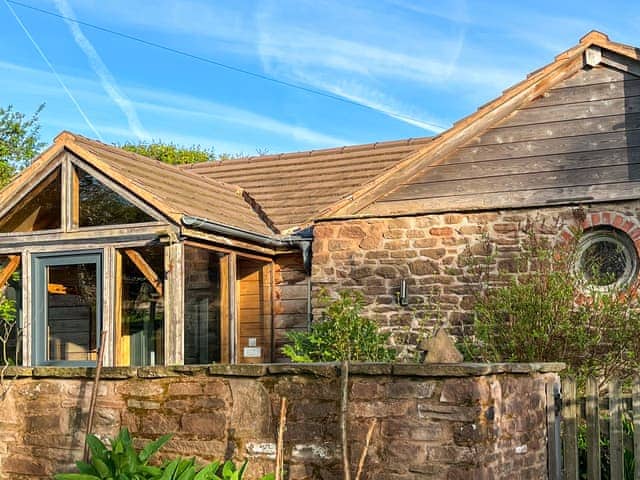 Exterior | Appletree Barn, Blakeney