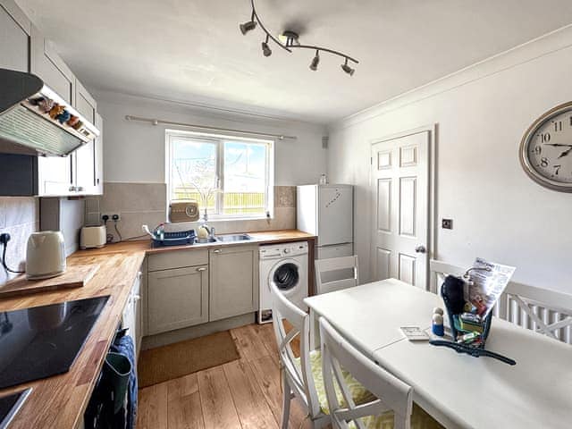 Kitchen/diner | Argonaut Beach House, Eccles on Sea