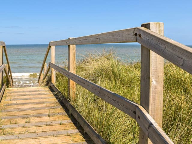 Surrounding area | Argonaut Beach House, Eccles on Sea